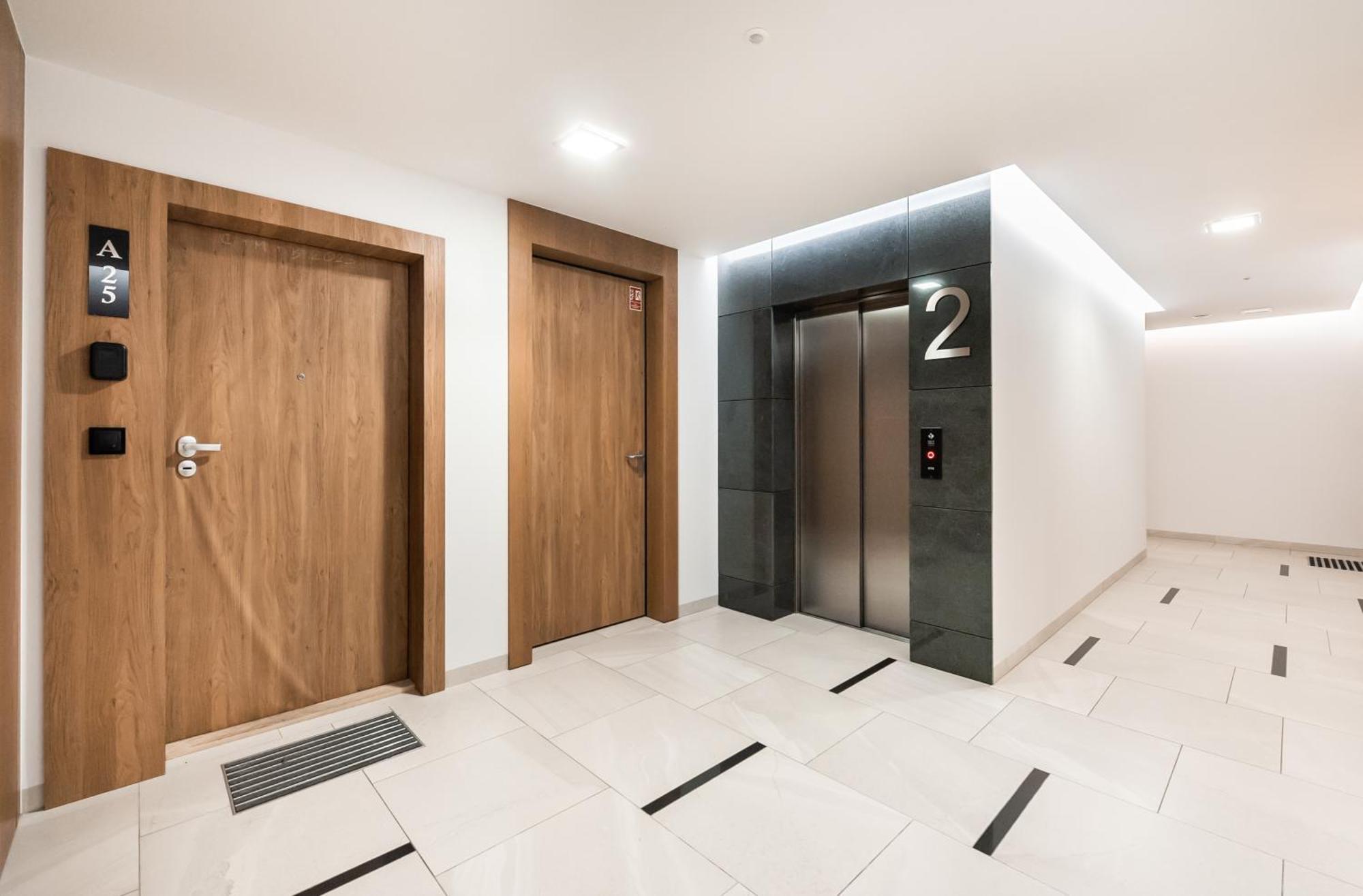 Solec Cristal Home Apartment Varsóvia Exterior foto